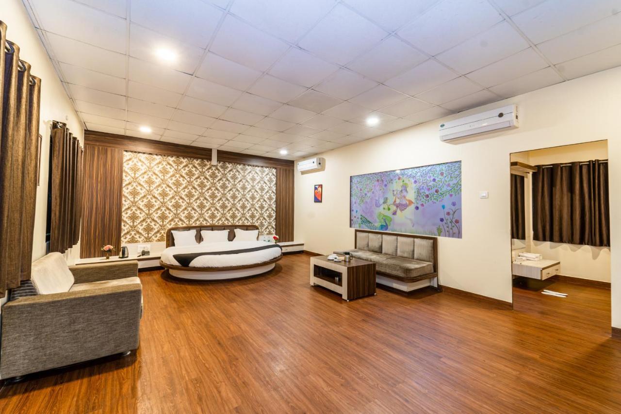 Narmada Hills Resort Godarpura Extérieur photo