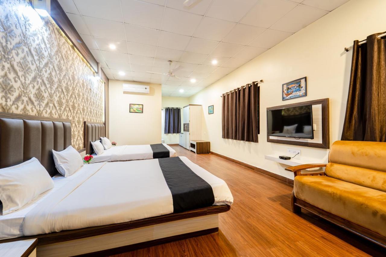 Narmada Hills Resort Godarpura Extérieur photo