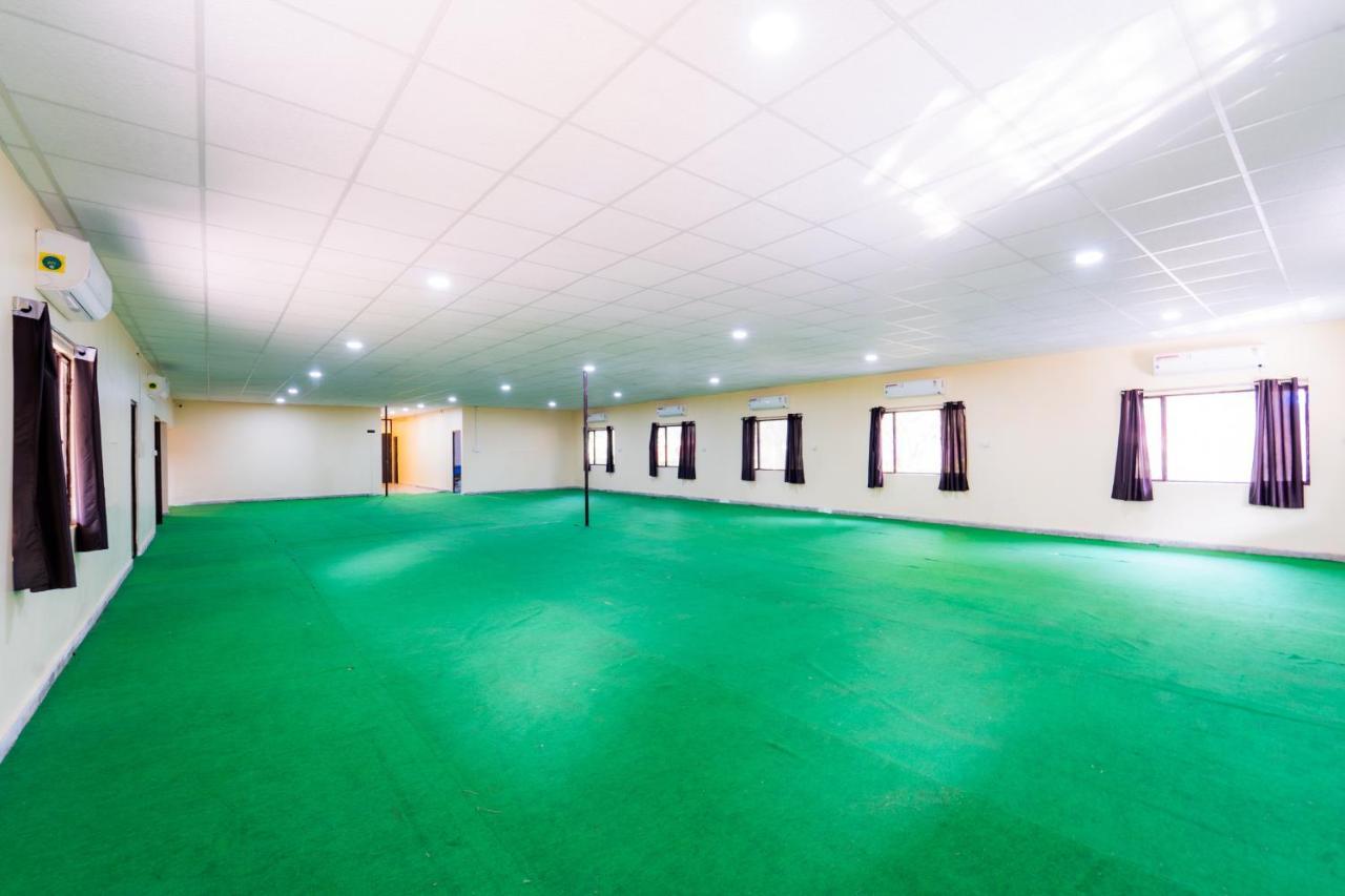 Narmada Hills Resort Godarpura Extérieur photo